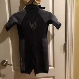 HO Junior Wet Suit, size 10!